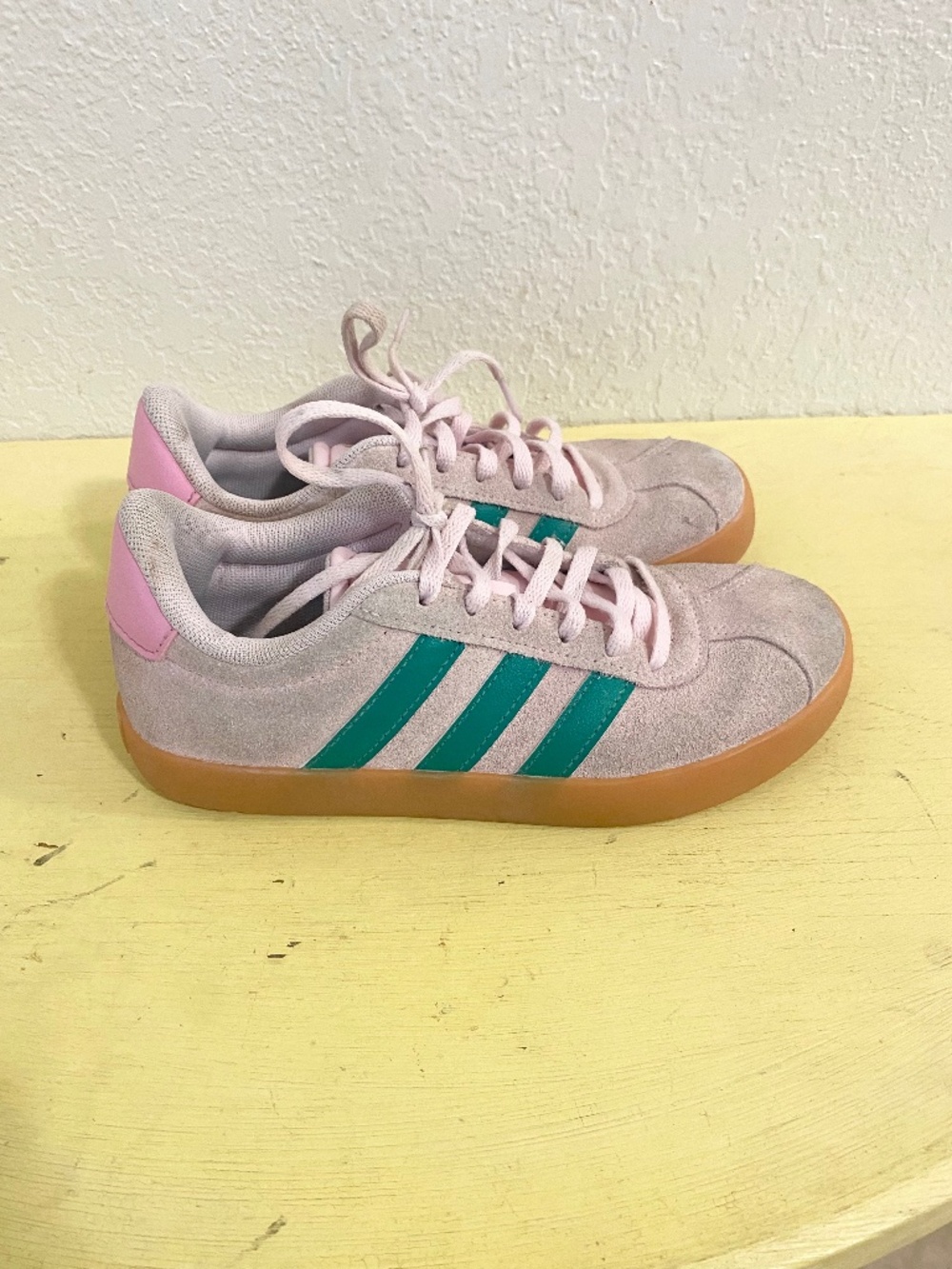 Adidas Pink Size 3 Girls ”s  Sneakers